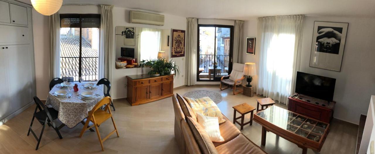 Appartement Loft Acogedor Con Terraza Y Parking En El Centro à Huesca Extérieur photo